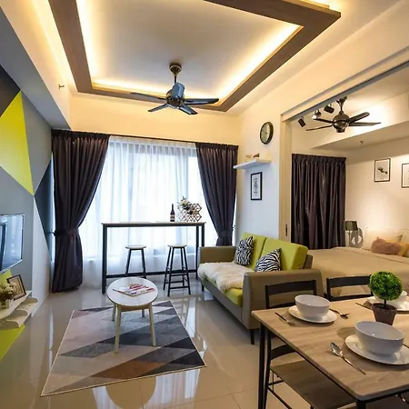 Love Come Home @ Japan-European Style Homestay George Town Exterior photo