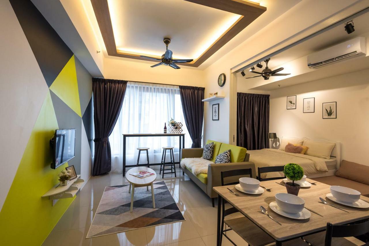 @ Japan-european Style Apartment George Town