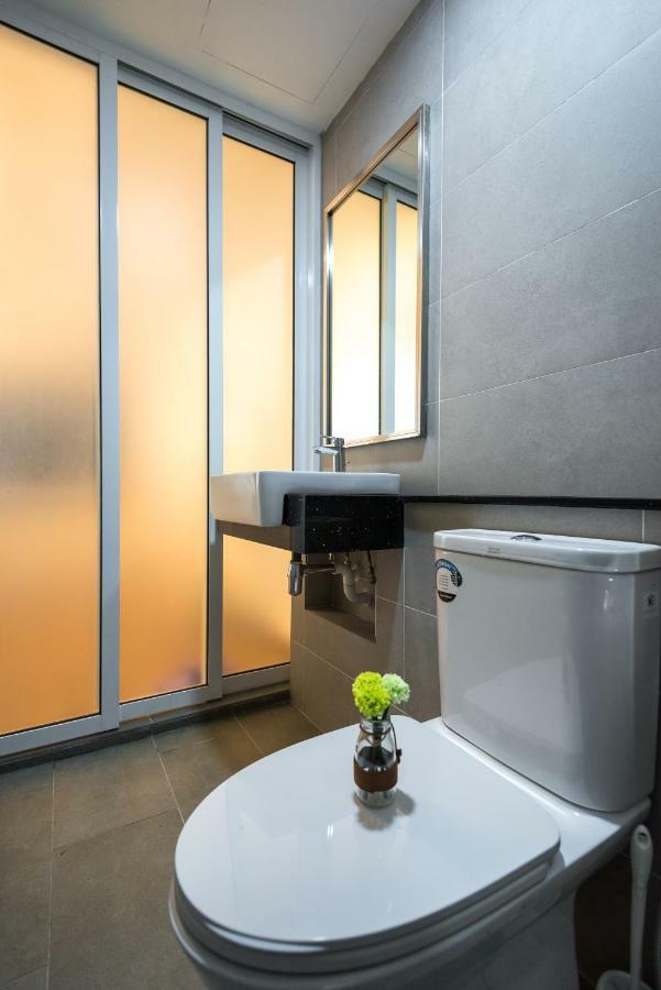 @ Japan-european Style Apartment George Town
